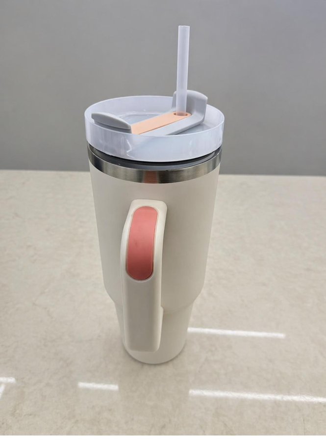 Tumbler avec Paille et Anse